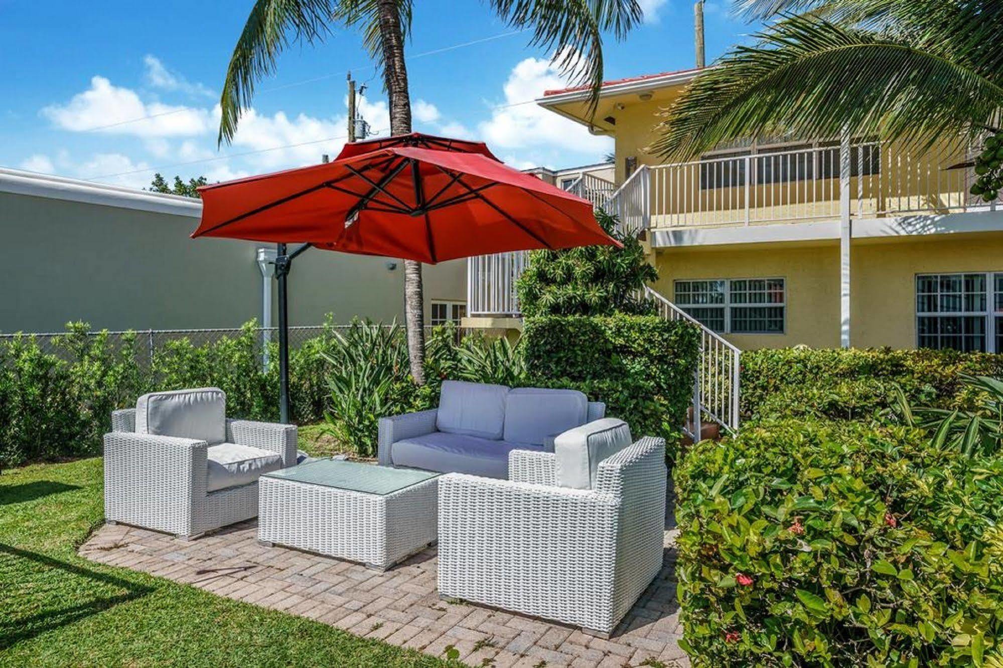 Aparthotel Luna Paradise By The Sea Lauderdale-by-the-Sea Exteriér fotografie